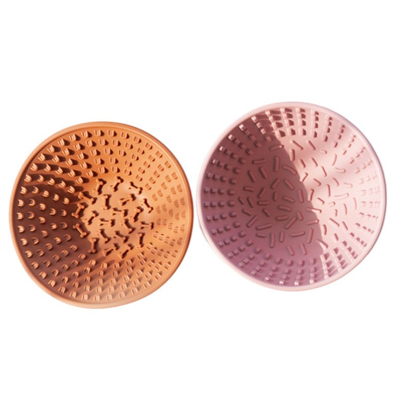 Dog slow feeder bowl with silicone lick mat